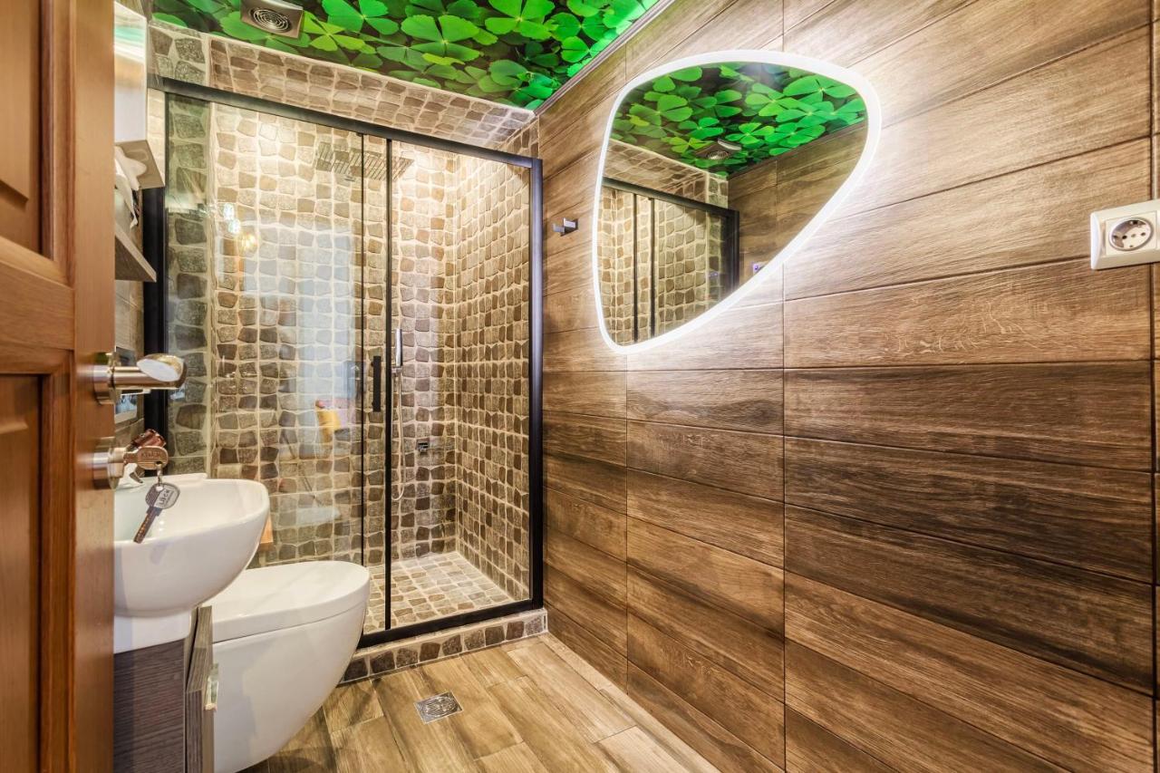 Cuckoo'S Nest - Kalamata City Centre Luxury Buitenkant foto