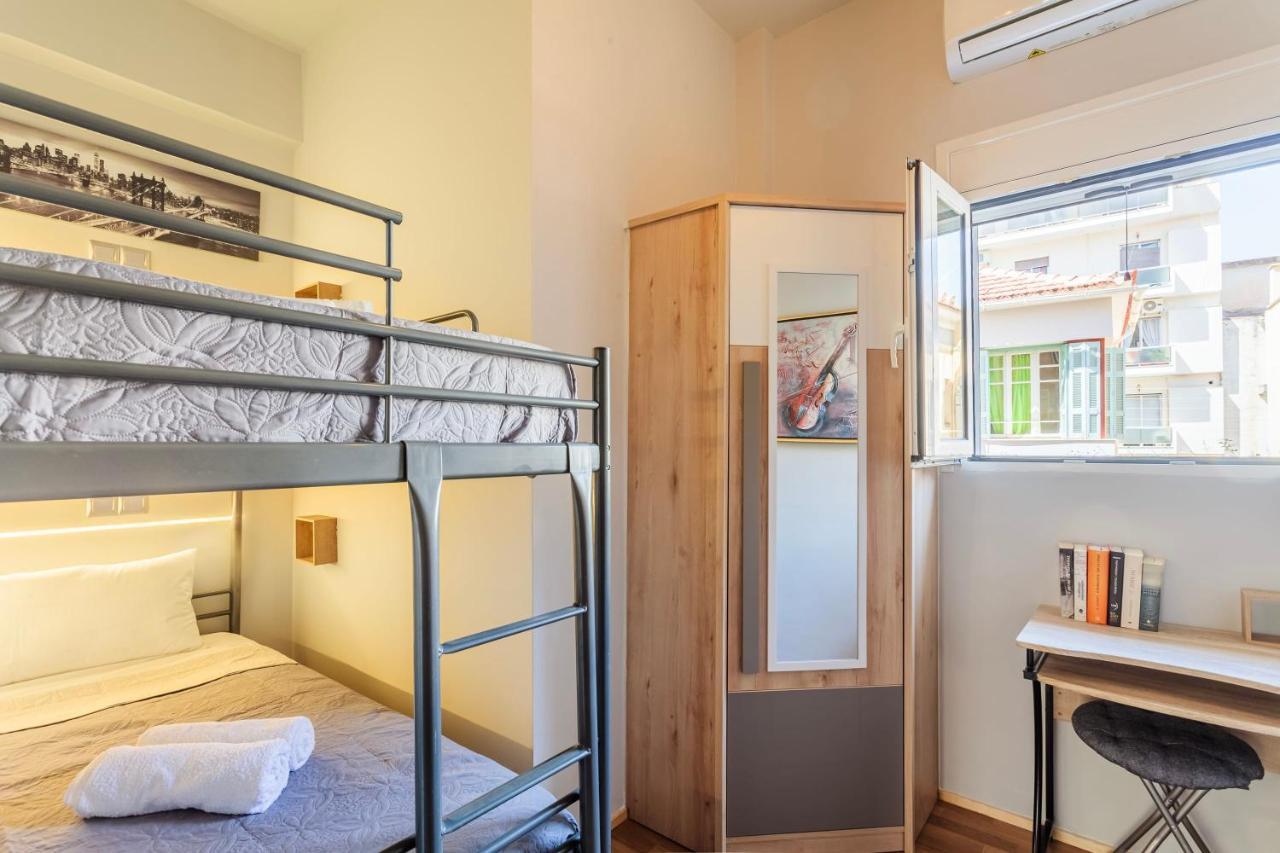 Cuckoo'S Nest - Kalamata City Centre Luxury Buitenkant foto